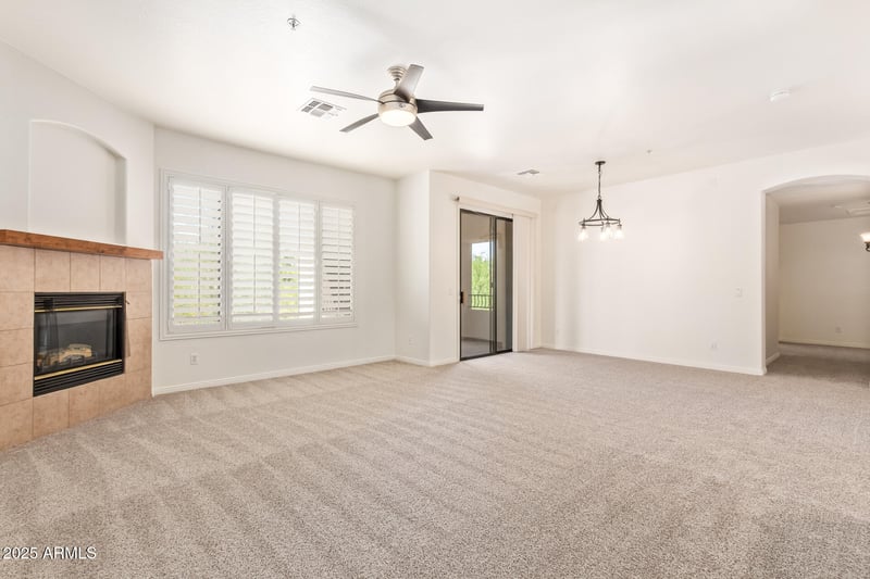 7445 Eagle Crest Dr #2113, Mesa, AZ 85207