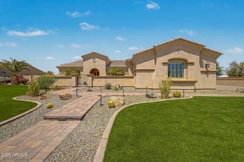 7446 S Tucana Ln, Gilbert, AZ 85298