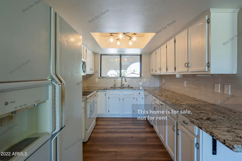 7447 E Edgewood Ave, Mesa, AZ 85208