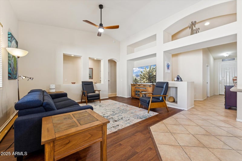 7447 Norwood St, Mesa, AZ 85207