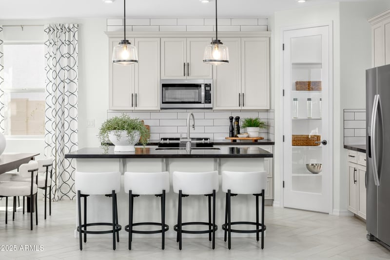 7448 Cavalier Dr, Glendale, AZ 85303