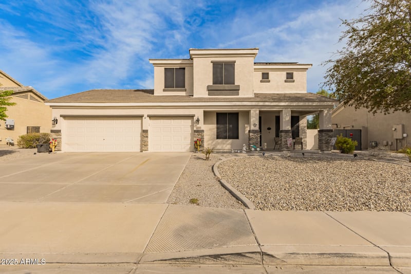 7449 Honeysuckle Dr, Peoria, AZ 85383