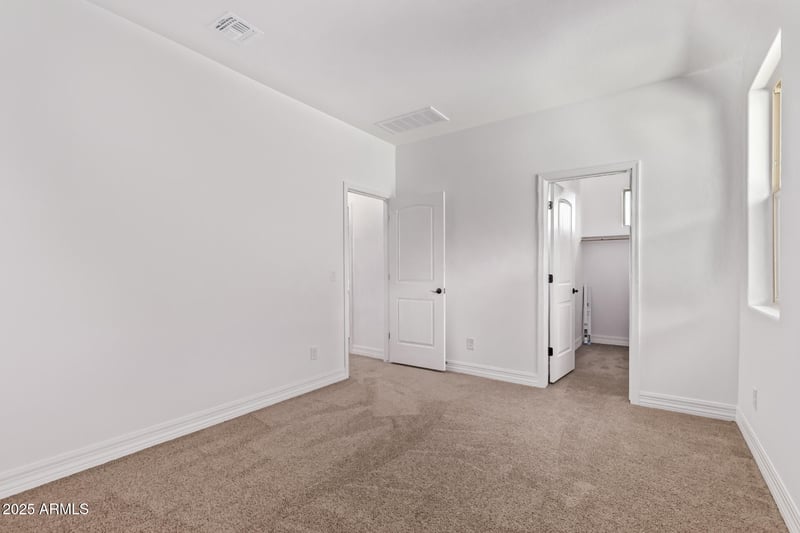 7449 Peck Dr, Glendale, AZ 85303