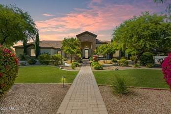 745 John Henry Ln, Gilbert, AZ 85296