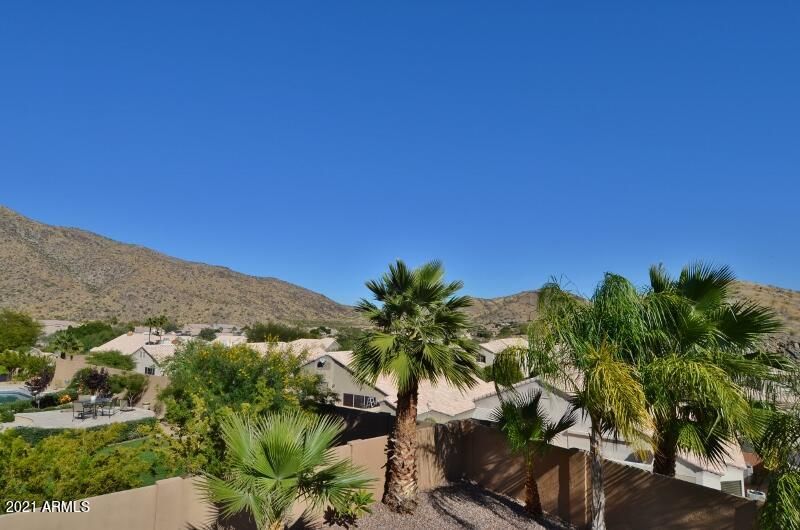 745 E Mountain Sage Dr, Phoenix, AZ 85048