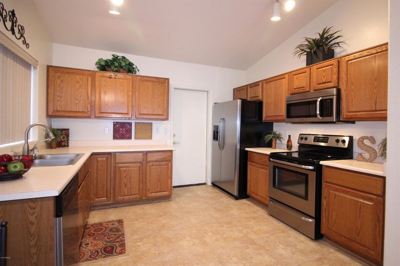 745 E Sheffield Ave, Chandler, AZ 85225