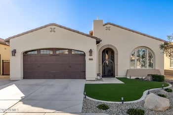 745 Fruit Stand Way, Queen Creek, AZ 85140