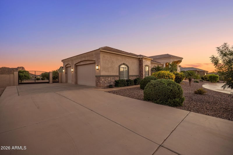 745 W Rhea Rd, San Tan Valley, AZ 85143