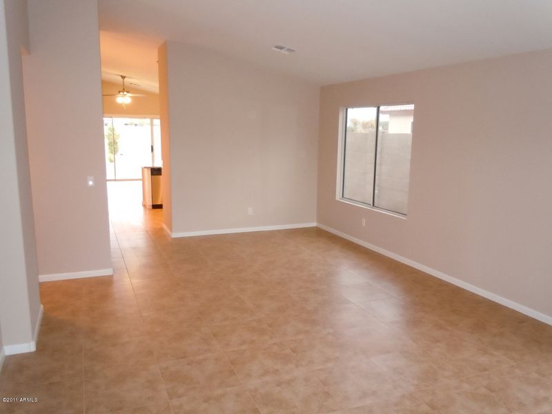 7450 W Fleetwood Ln, Glendale, AZ 85303