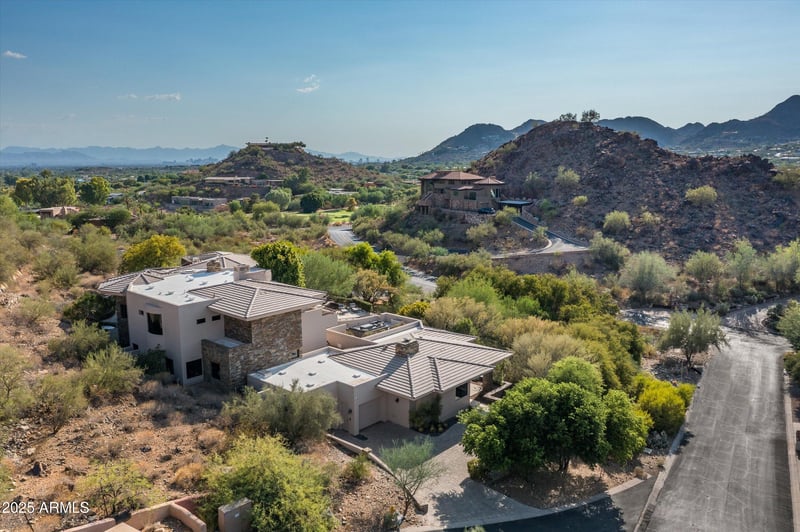 7451 Las Brisas Ln, Paradise Valley, AZ 85253