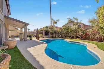 7452 W Potter Dr, Glendale, AZ 85308
