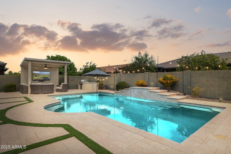 7454 Peralta Ave, Mesa, AZ 85212