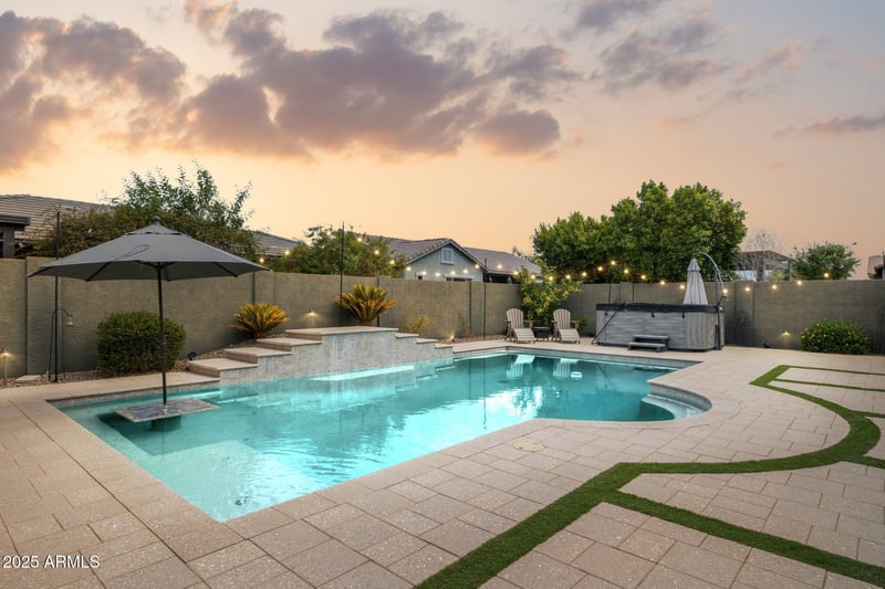 7454 Peralta Ave, Mesa, AZ 85212
