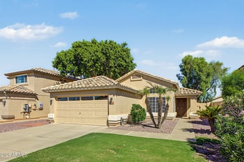 7454 W Louise Dr, Glendale, AZ 85310