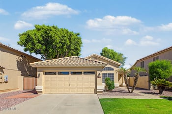 7454 W Louise Dr, Glendale, AZ 85310