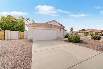 7457 W Tonopah Dr, Glendale, AZ 85308