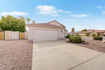 7457 W Tonopah Dr, Glendale, AZ 85308