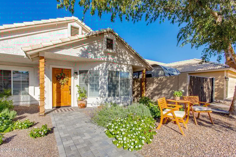 7458 Hannibal St, Mesa, AZ 85207