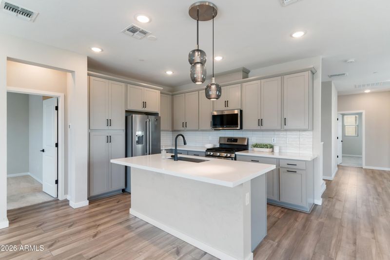 746 E Doral Ave #201, Gilbert, AZ 85297