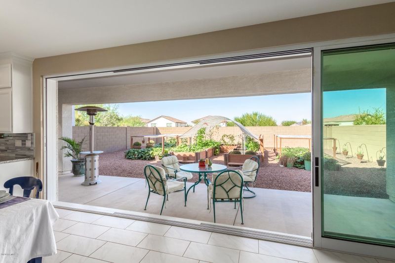 746 E Gary Ln, Phoenix, AZ 85042