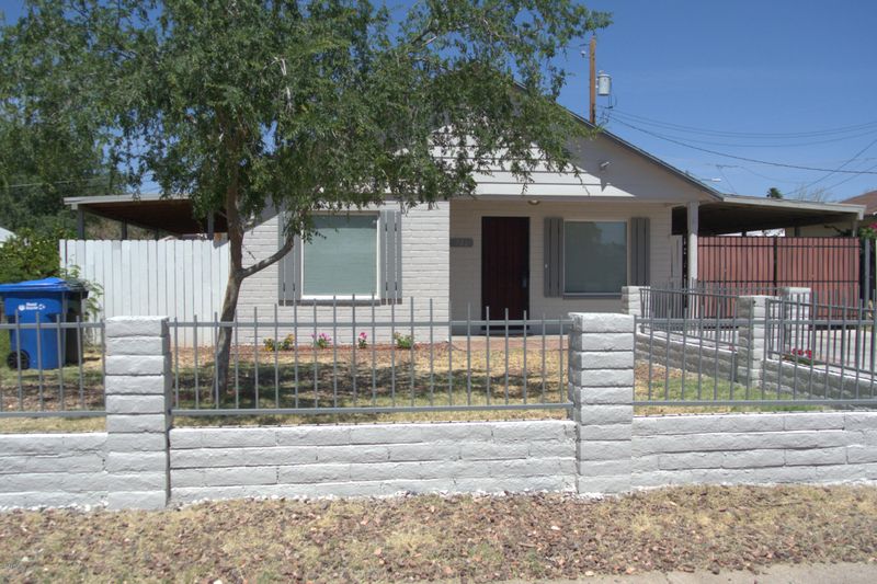 746 E Sunnyslope Ln, Phoenix, AZ 85020