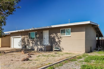 7460 Cinnabar Ave, Peoria, AZ 85345