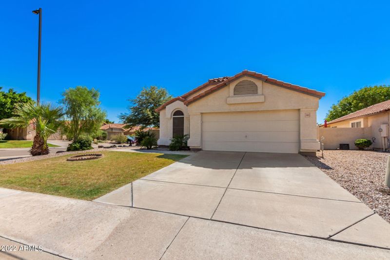 7463 E Knowles Ave, Mesa, AZ 85209