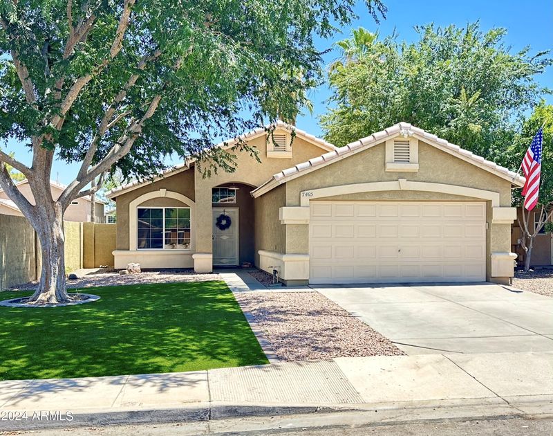 7465 E Nido Ave, Mesa, AZ 85209