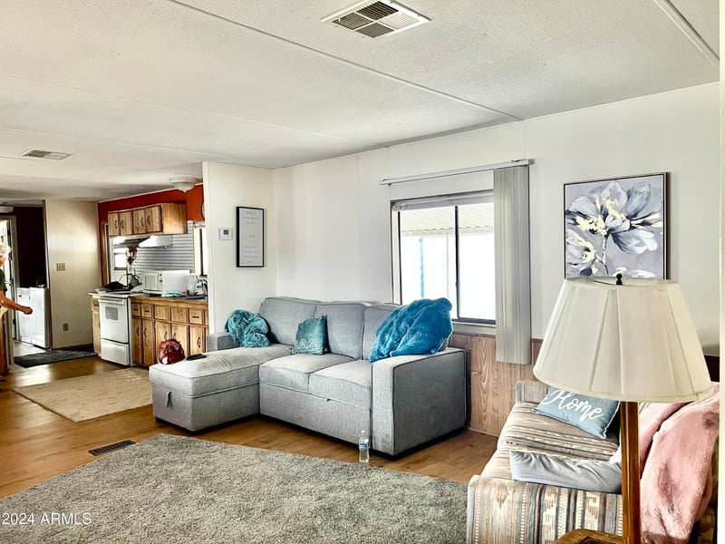 747 E Germann Rd #122, San Tan Valley, AZ 85140