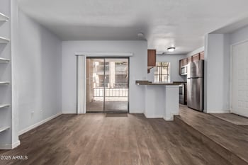 747 Extension Rd #113, Mesa, AZ 85210