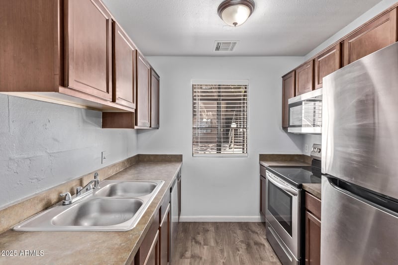 747 Extension Rd #113, Mesa, AZ 85210