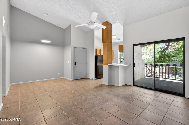 747 S Extension Rd #208, Mesa, AZ 85210
