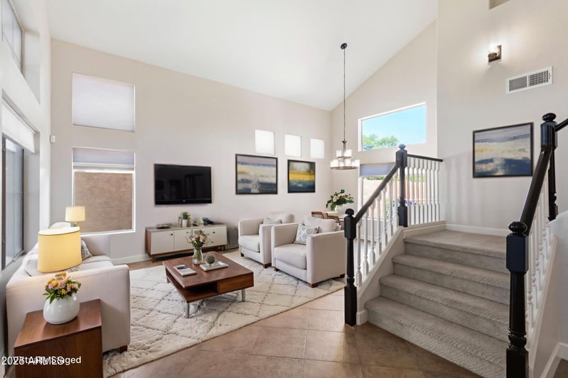 7470 Monona Dr, Glendale, AZ 85308