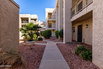 7474 Earll Dr #112, Scottsdale, AZ 85251