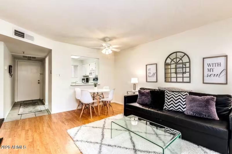 7474 Earll Dr #205, Scottsdale, AZ 85251