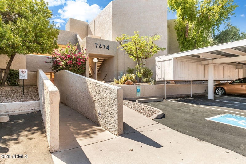 7474 Earll Dr #311, Scottsdale, AZ 85251