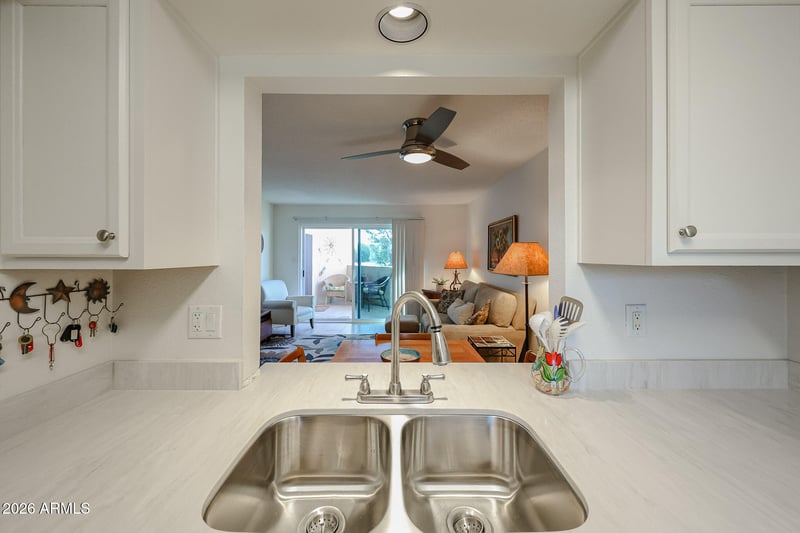 7474 Earll Dr #316, Scottsdale, AZ 85251