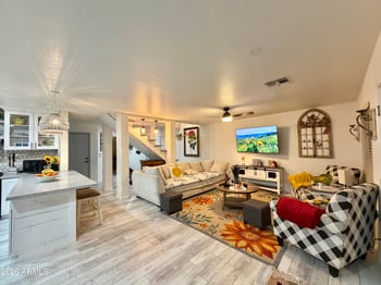 748 Esmeralda --, Mesa, AZ 85208