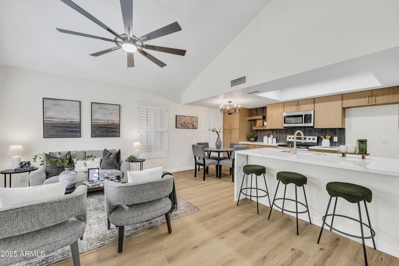 748 Morningside Dr, Phoenix, AZ 85022