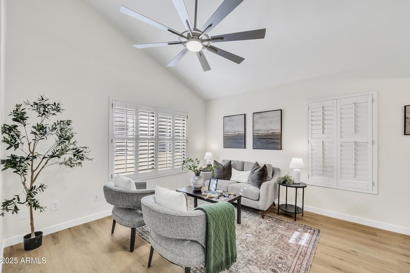 748 Morningside Dr, Phoenix, AZ 85022