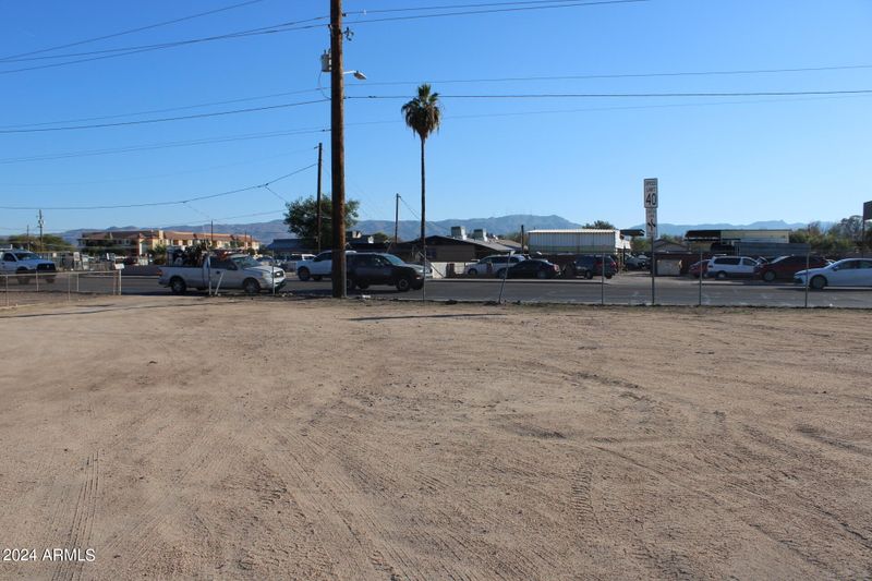 748 W Broadway Rd #4, Phoenix, AZ 85041