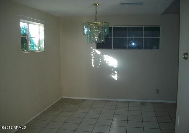 748 W Cinnabar Ave, Phoenix, AZ 85021