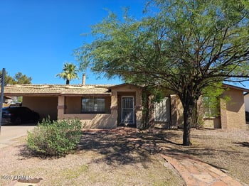 749 Beverly Ln, Mesa, AZ 85201