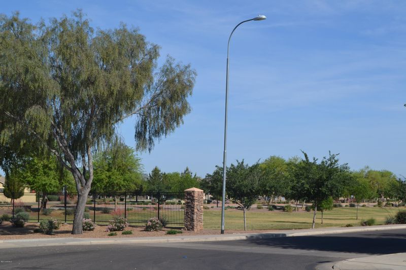 749 E Mead Dr, Chandler, AZ 85249