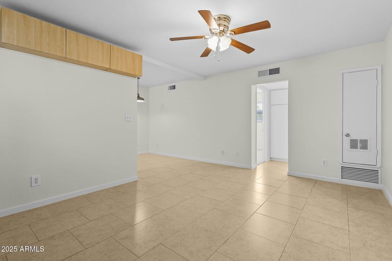 749 E Montebello Ave #127, Phoenix, AZ 85014