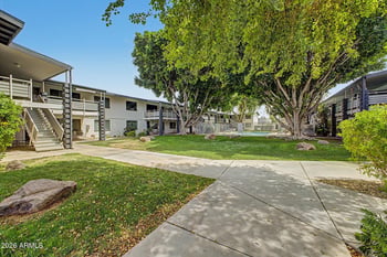 749 Montebello Ave #128, Phoenix, AZ 85014