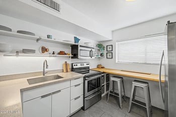 749 E Montebello Ave #128, Phoenix, AZ 85014