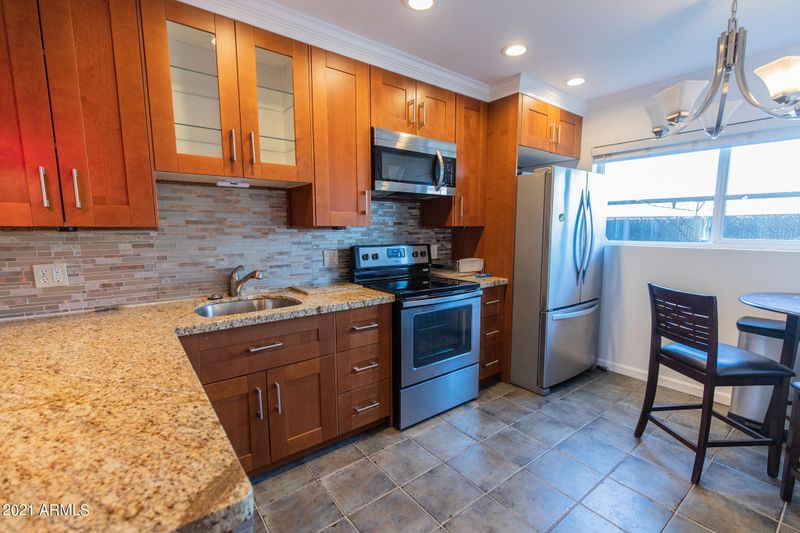 749 E Montebello Ave #131, Phoenix, AZ 85014