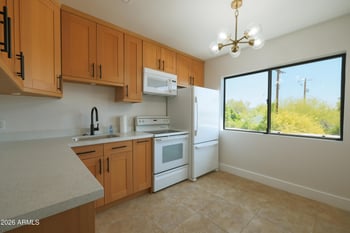 749 Montebello Ave #231, Phoenix, AZ 85014