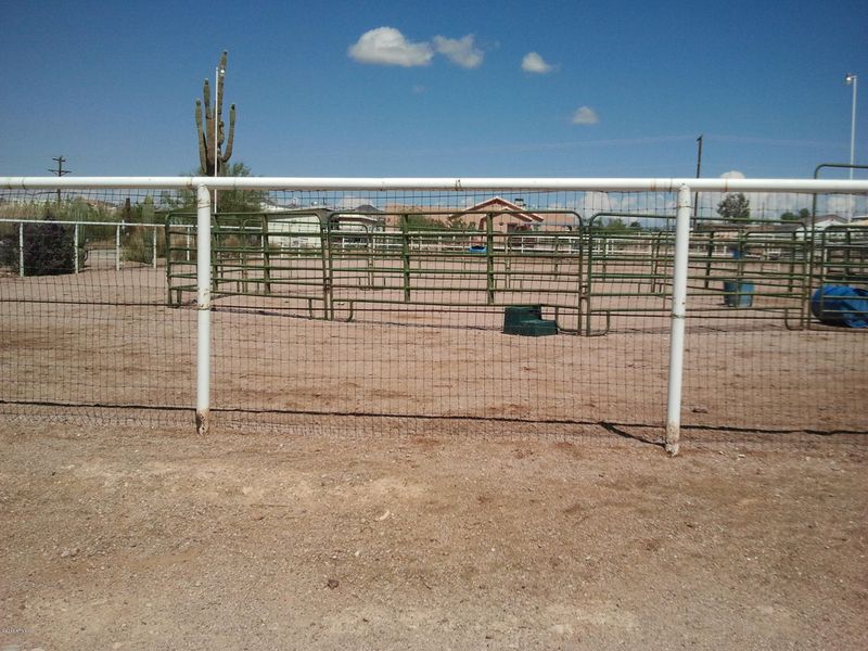 749 N Hilton Rd, Apache Junction, AZ 85119